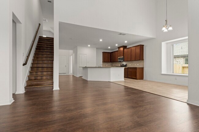 Building Photo - 236 Scarlet Maple Wy