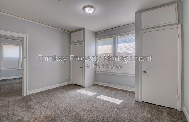 Building Photo - 1508 Sycamore St