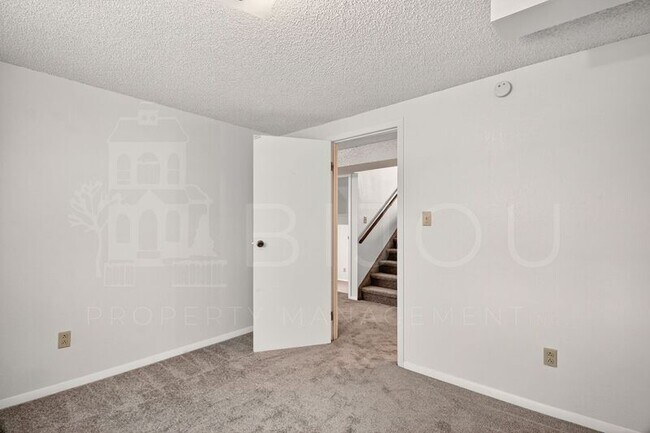 Building Photo - 7305 Centennial St