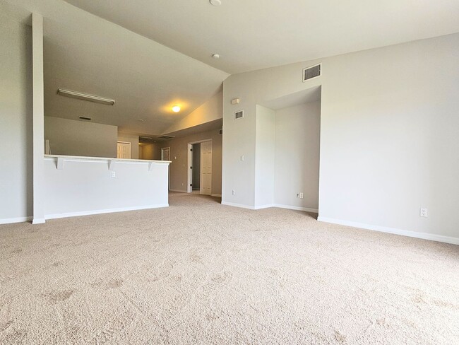 Building Photo - Charming 3-Bedroom Home in Convenient Lehi...