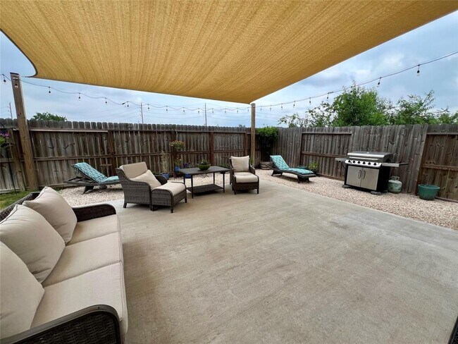 Building Photo - 24938 Mason Trail Dr