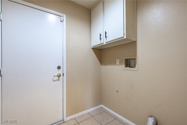 Building Photo - 7434 Coffeyville Ave