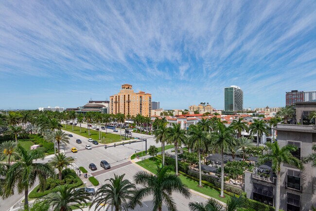 Building Photo - 550 Okeechobee Blvd