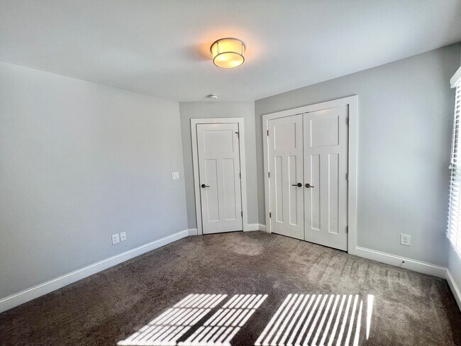 Building Photo - Exceptional 3BD, 2.5BA Downtown Raleigh House with Large Fenced Backyard