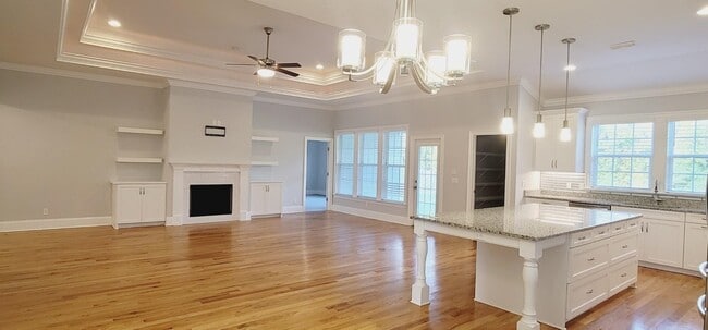 Building Photo - 5848 Vlg Rdg Wy