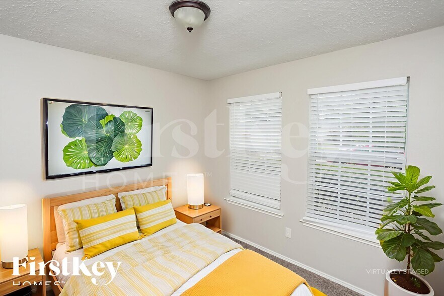 Building Photo - 433 Asbury Dr