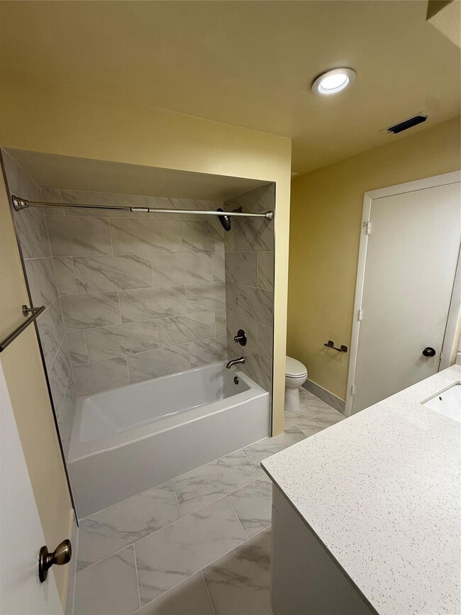 Building Photo - 14925 SW 48th Terrace