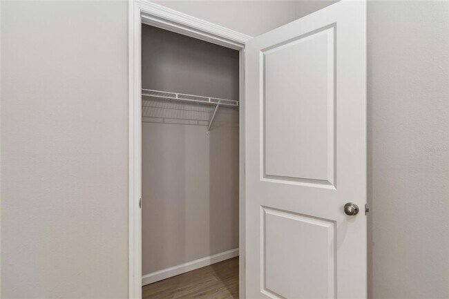 Building Photo - 4525 Pippin Ln
