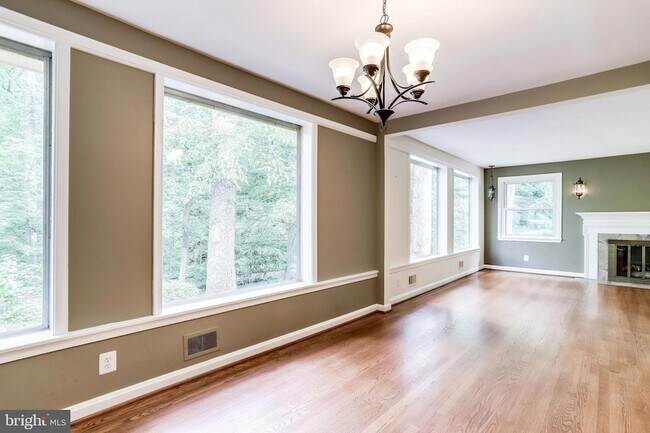 Building Photo - 5225 Old Dominion Dr