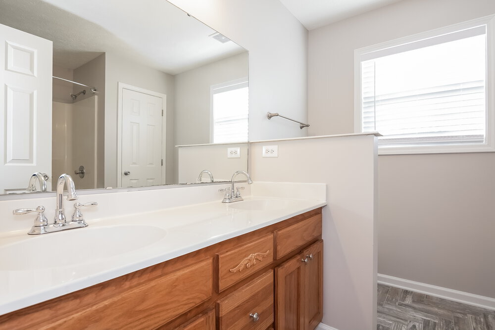Building Photo - 634 Loch Lomond Cir