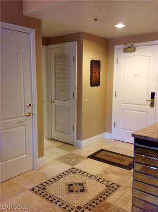 Building Photo - 30 Strada Di Villaggio