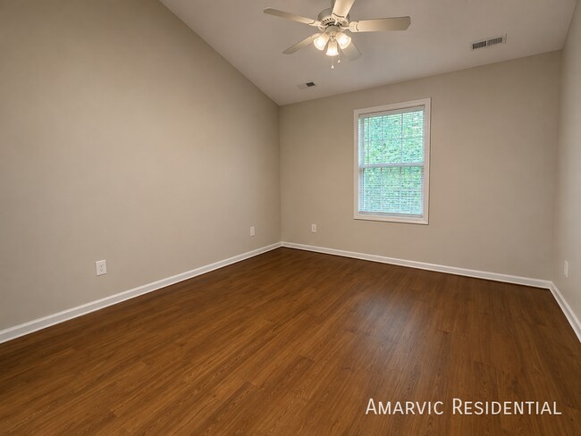 Building Photo - 1851 Trailwood Heights Ln