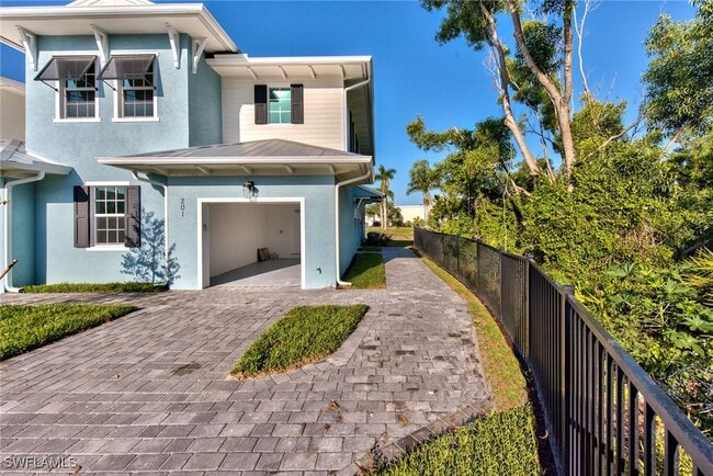 Building Photo - 26300 Coco Cay Cir
