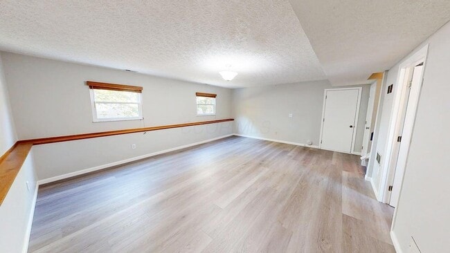 Building Photo - 5709 Nike Dr