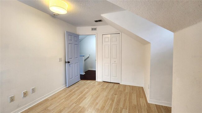 Building Photo - 15119 Deer Meadow Dr