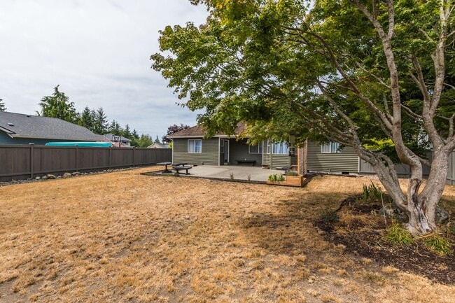 Building Photo - Updated Oak Harbor Home in Ridgehaven