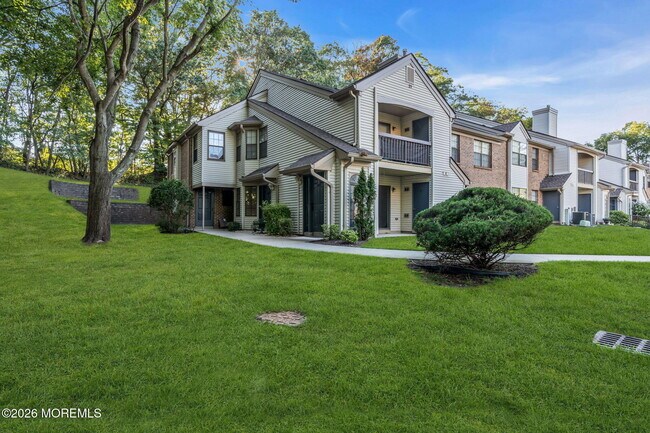 Building Photo - 2101 Bayhead Dr