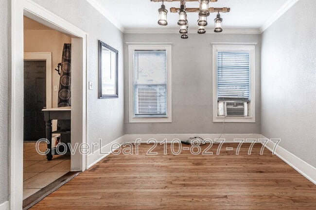 Building Photo - 723 E Euclid Ave