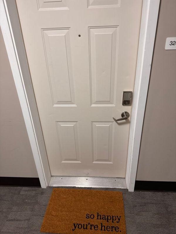 Building Photo - 680 6th Ave NE