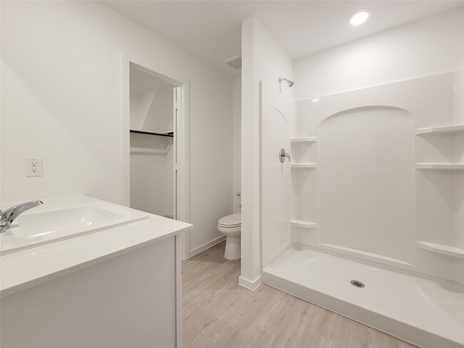 Building Photo - 1603 Windrose Bnd