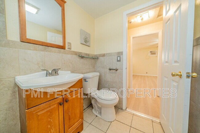 Building Photo - 7221 Olive St