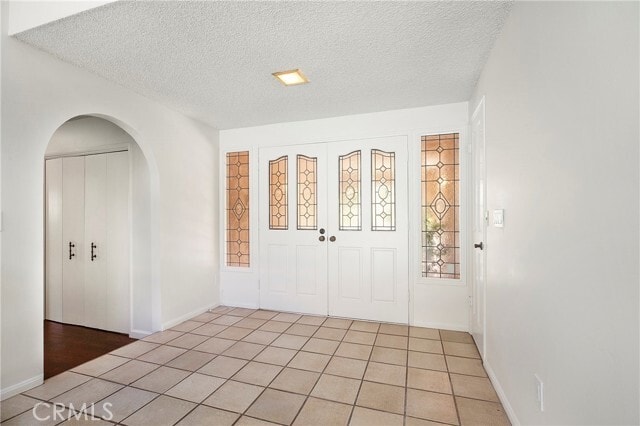 Building Photo - 1731 La Loma Dr