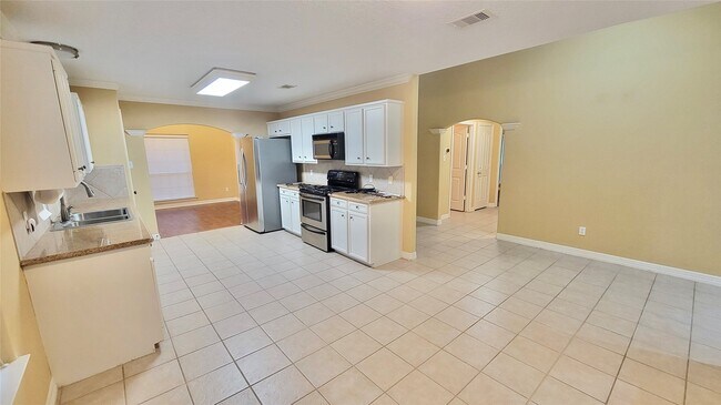 Building Photo - 3702 Mystic Cir