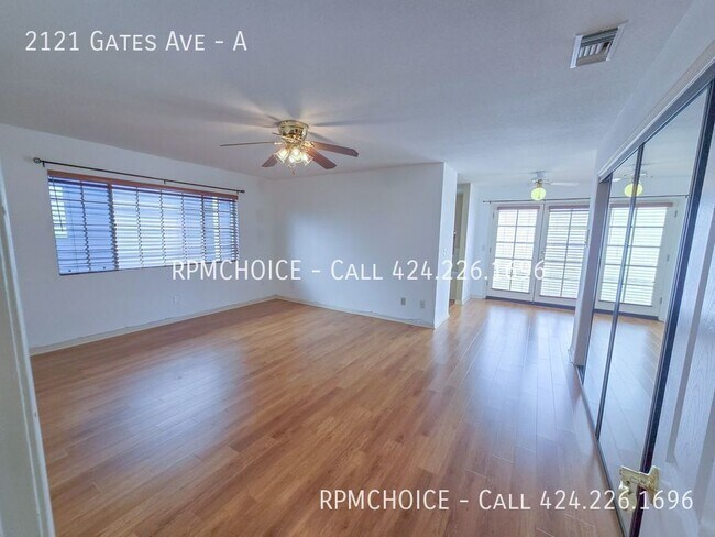 Building Photo - 2121 Gates Ave