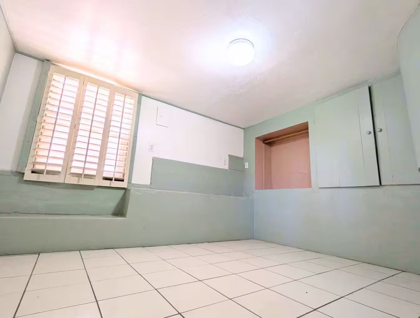 2ND BEDROOM - 5831 Adelaide Ave