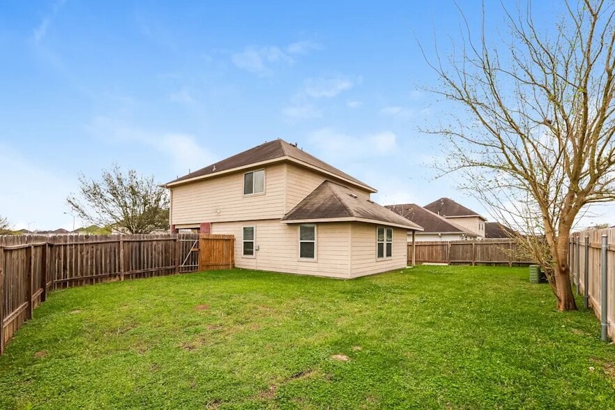 Building Photo - 12633 Lady Slipper Rd