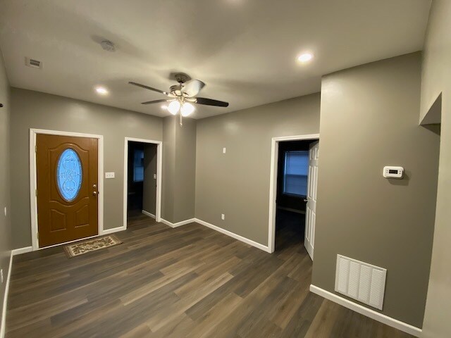 Living Area - 624 E Maryland St