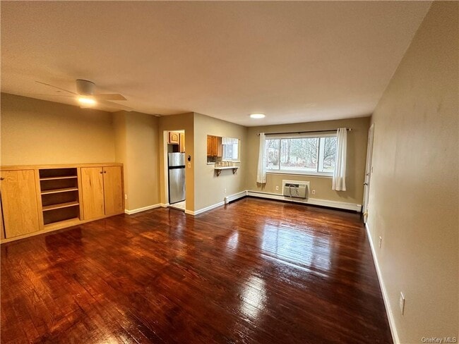 Building Photo - 92 Osborne Hill Rd