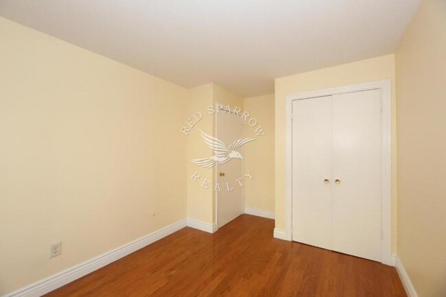 Building Photo - 3 bedroom in NEW YORK NY 10029