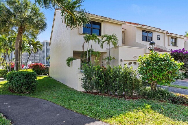Building Photo - 21145 Helmsman Dr