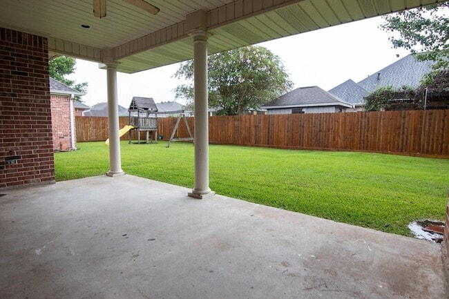 Building Photo - 6180 Gracemount Ln