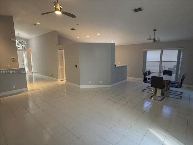 Building Photo - 1646 SW 148th Terrace