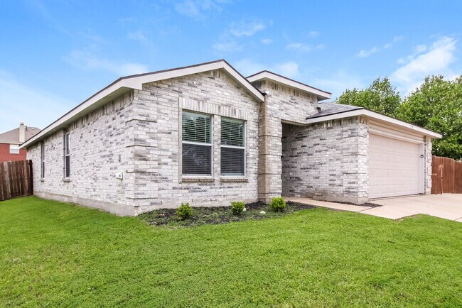 Building Photo - 5308 Emmeryville Ln