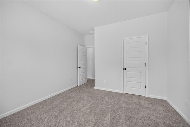 Building Photo - 58 Jacobs Farm Ln
