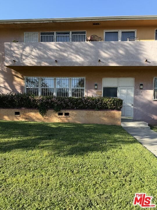 Building Photo - 3311 1/2 W 78th St