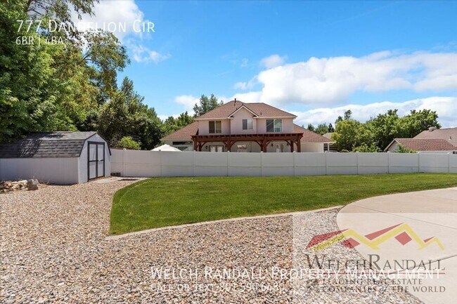 Building Photo - 777 Dandelion Cir
