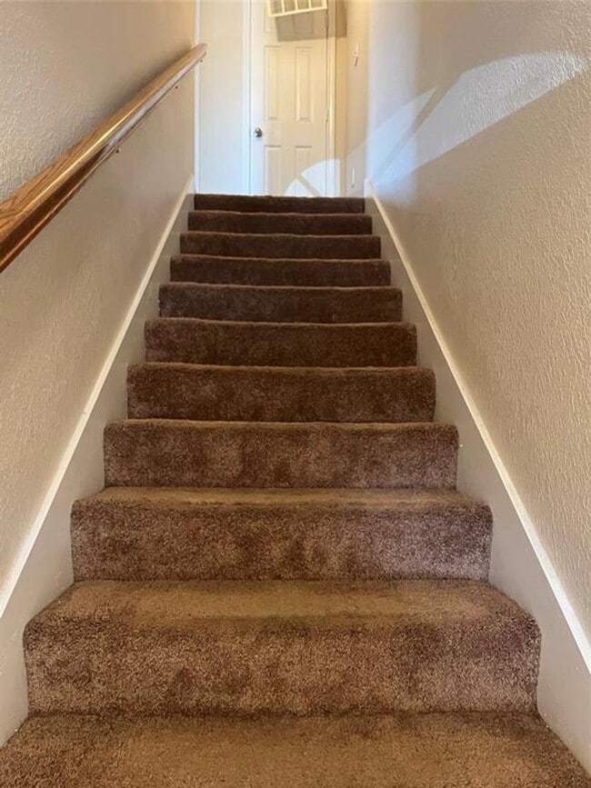 Building Photo - The Ranch at Sam Houston - 3 bdrm, 3 baths, close to SHSU!