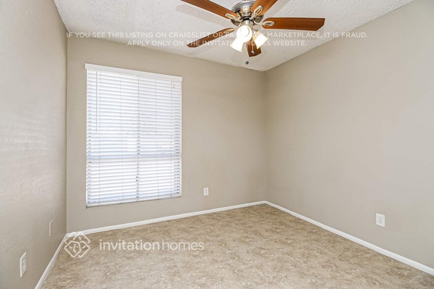 Building Photo - 611 E Gable Ave