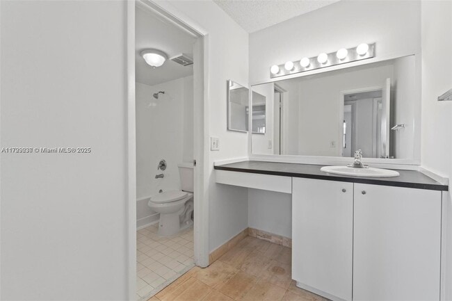Building Photo - 15600 SW 80th St