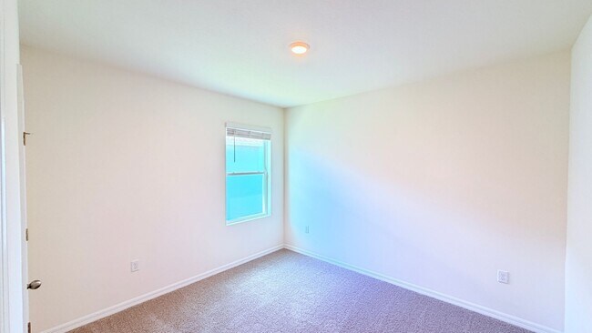 Building Photo - Brand New 3BR Home in Haines City | Washer & Dryer + HOA Community