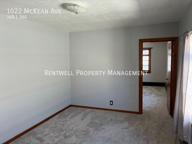 Building Photo - 1022 McKean Ave
