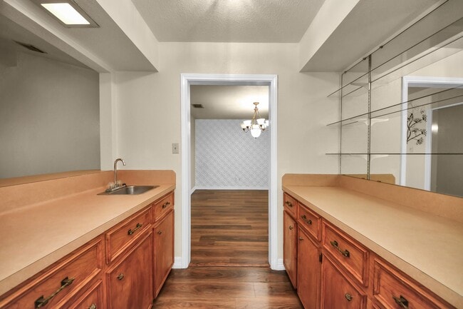 Building Photo - 8407 Kirchner Rd