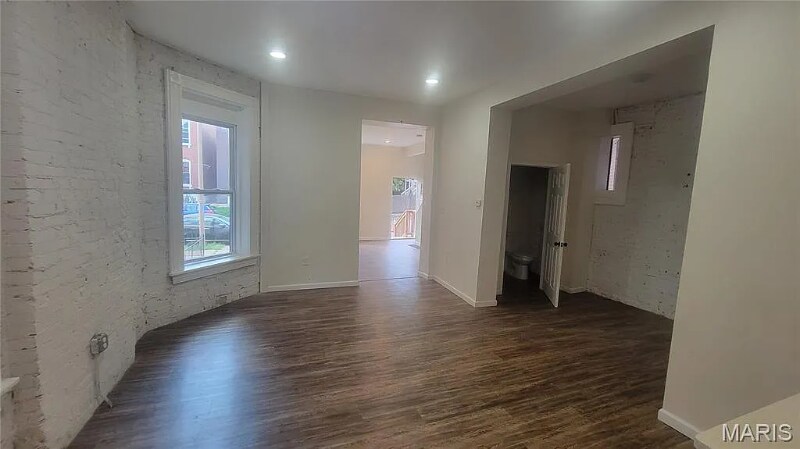 Building Photo - 3614 Iowa Ave