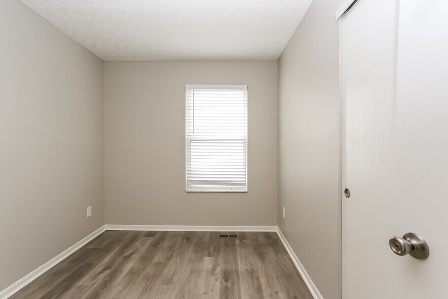 Building Photo - 2980 Moyer Ln