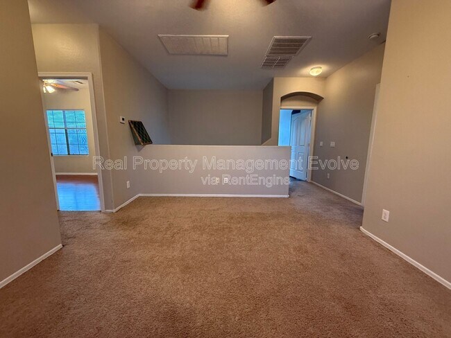 Building Photo - 35828 N Zachary Rd