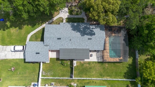 Building Photo - 212 Tennessee Ave